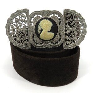 Ben Amun Women Small Brown Suede Leather Silver Metal Cameo Belt Isaac Manevitz
